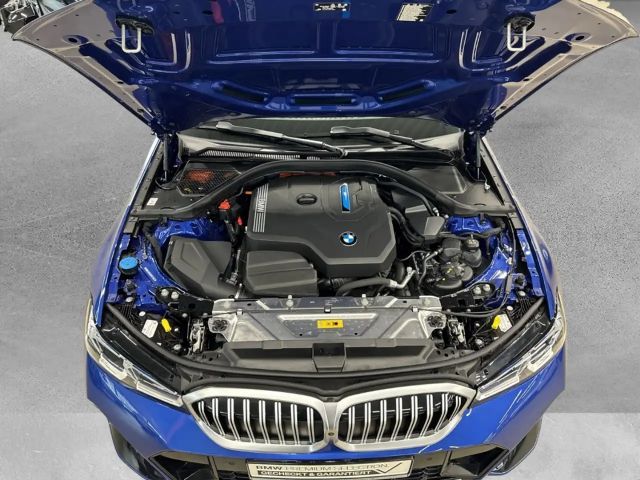 BMW 330 330e M-Sport Touring