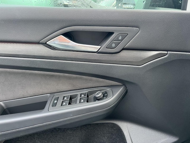 Volkswagen Golf GTI Style