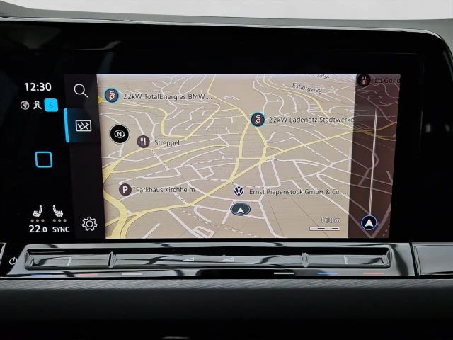 Volkswagen Golf 2.0 TDI DSG Style Variant