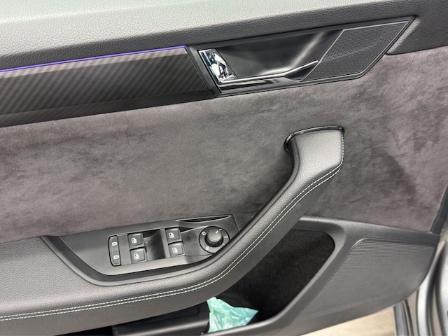 Skoda Superb Combi Sportline iV