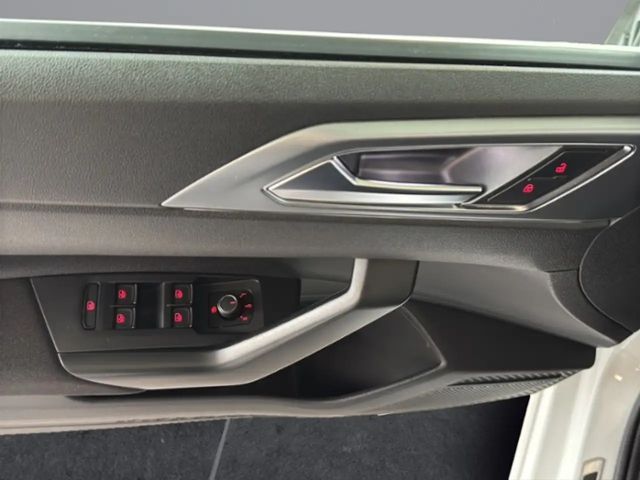 Volkswagen Polo Active 1.0 *GRA*MfL*SHZ*PDC*App Connect*