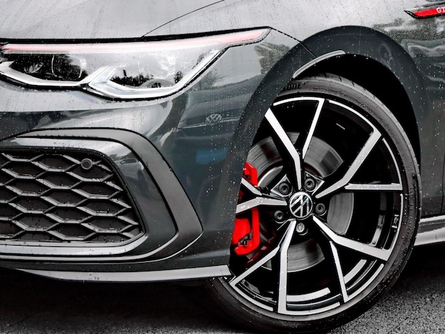 Volkswagen Golf 2.0 TSI DSG Golf VIII IQ.Drive