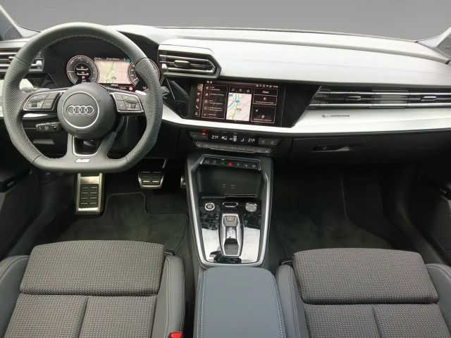 Audi A3 45 TFSI Hybride S-Line Sedan