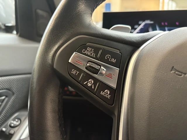 BMW 330 330e Touring