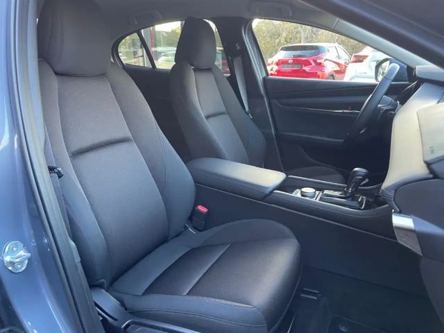 Mazda 3 2.5L Exclusive-line