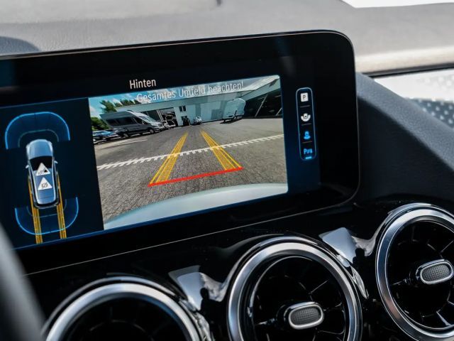 Mercedes-Benz B 180 Progressive