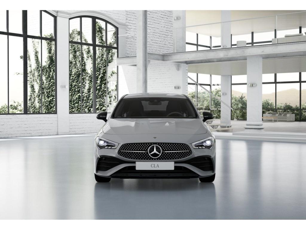 Mercedes-Benz CLA 200 AMG Line