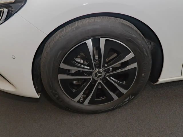 Mercedes-Benz B 180 Progressive