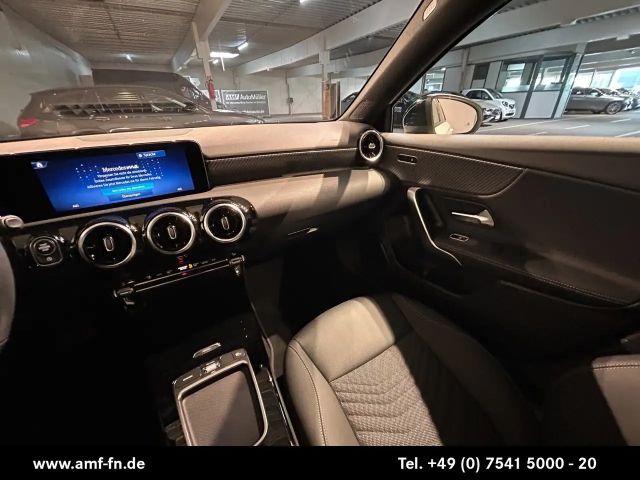 Mercedes-Benz A 200 Progressive