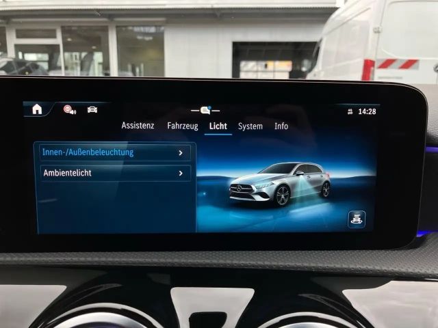 Mercedes-Benz A 200 AMG Line