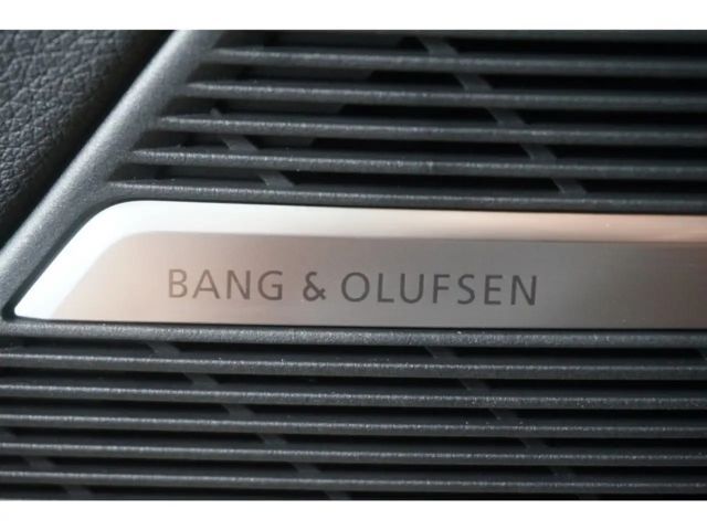 Audi RS Q8 *RS-Dyn.Pak+ Keramik-Br B&O 305km/h 23''