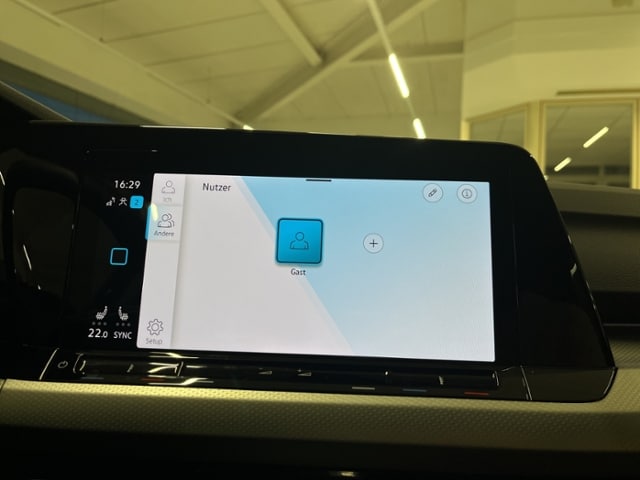 Volkswagen Golf Move