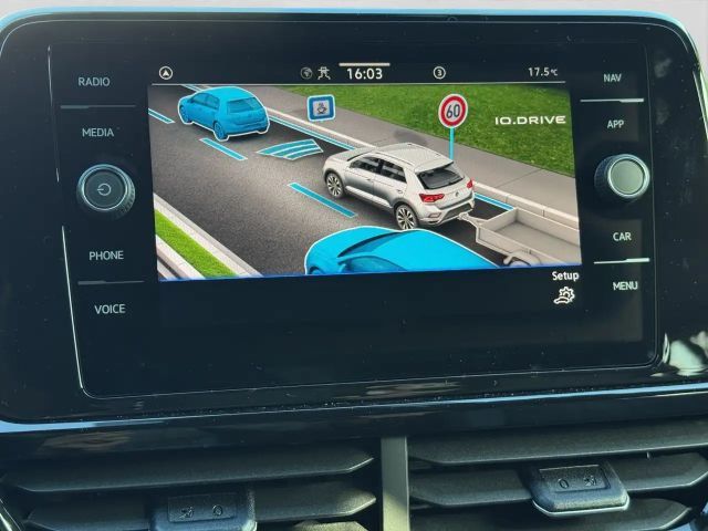 Volkswagen T-Roc 1.5 TSI DSG IQ.Drive R-Line