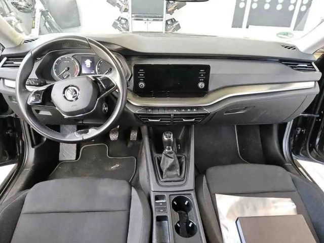 Skoda Octavia Active Combi