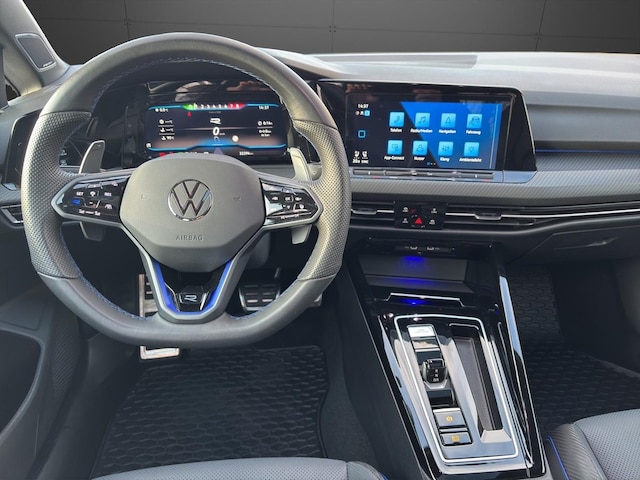 Volkswagen Golf 2.0 TSI DSG