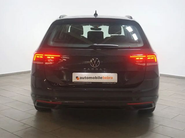 Volkswagen Passat Business DSG