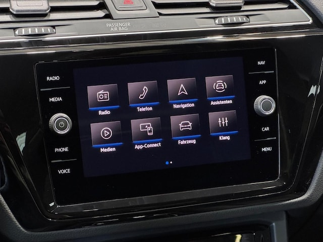 Volkswagen Touran 2.0 TDI DSG Highline Style