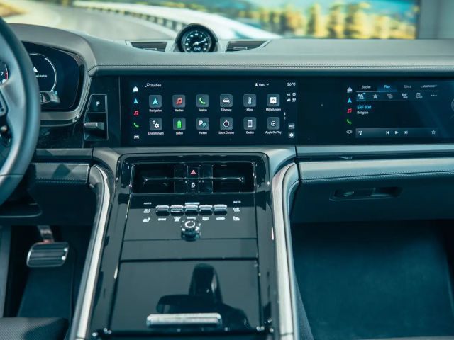 Porsche Panamera 4 E-Hybrid