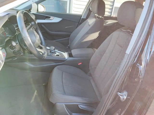 Audi A4 35 TFSI Avant