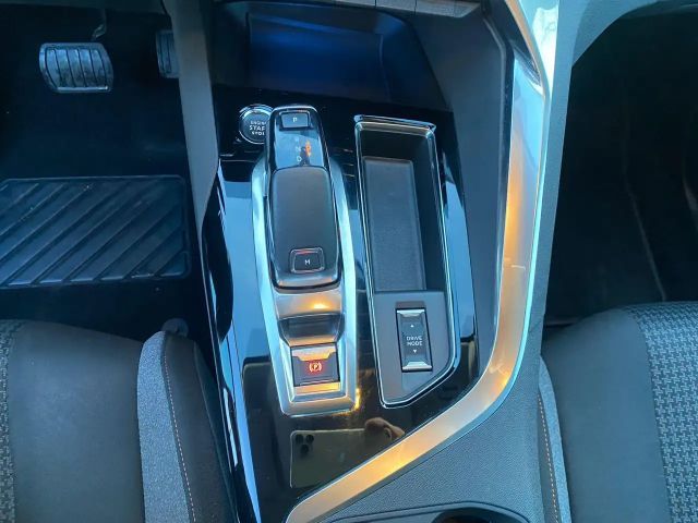 Peugeot 3008 Active Pack PureTech