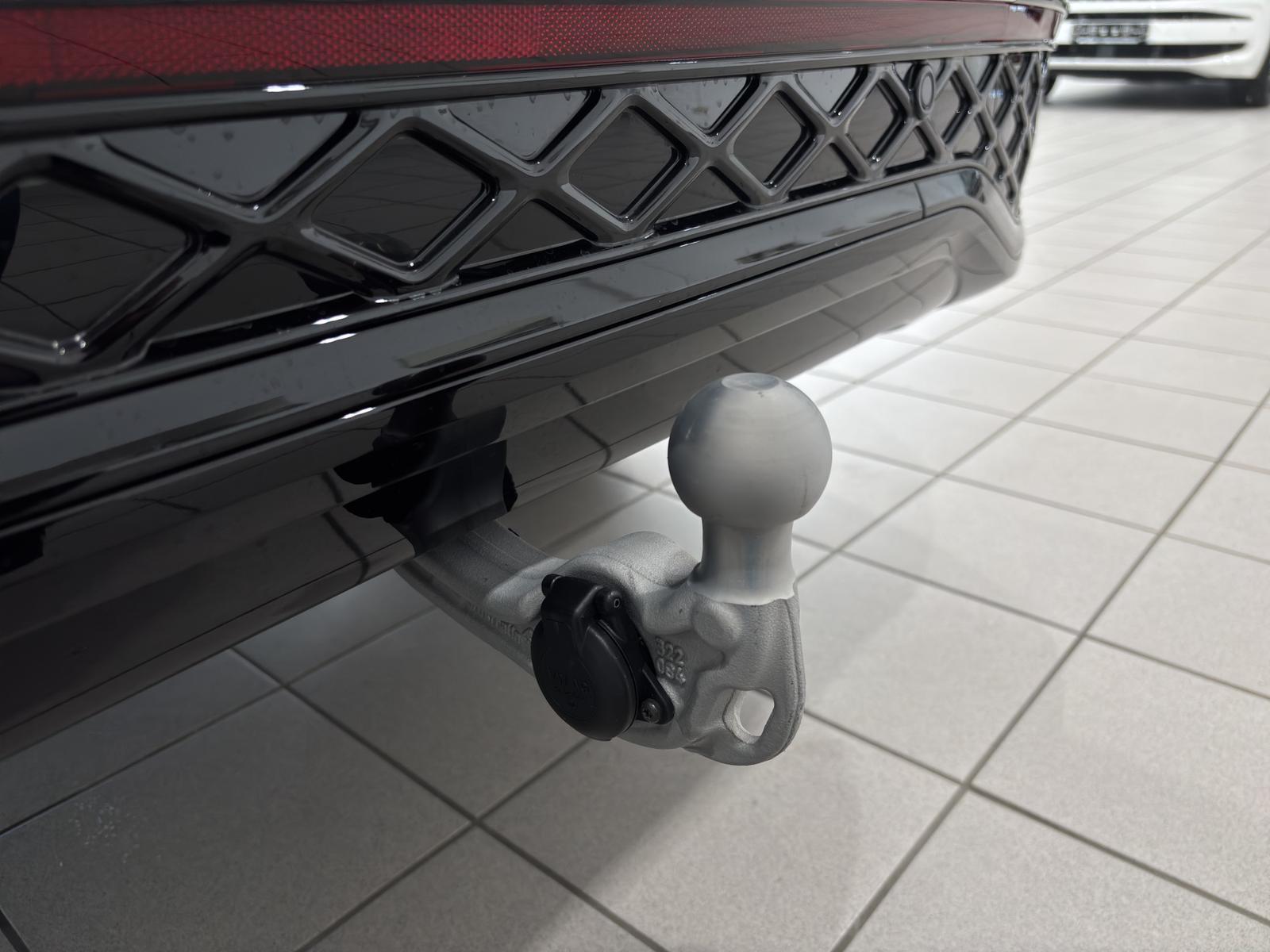 Volkswagen Tiguan IQ.Drive R-Line