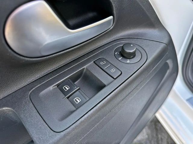 Volkswagen e-up! Plus Style