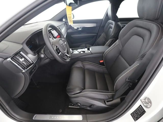 Volvo V90 AWD Dark Recharge T8 Ultra