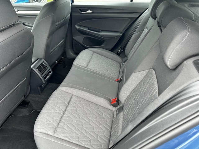 Volkswagen Golf 1.5 eTSI DSG