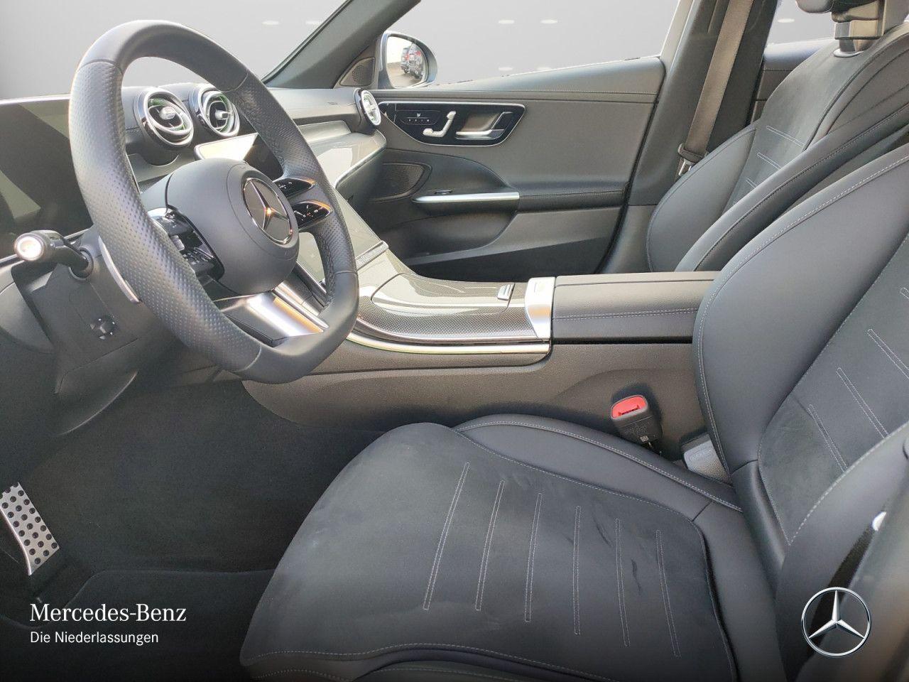 Mercedes-Benz C 200 AMG Line Sedan