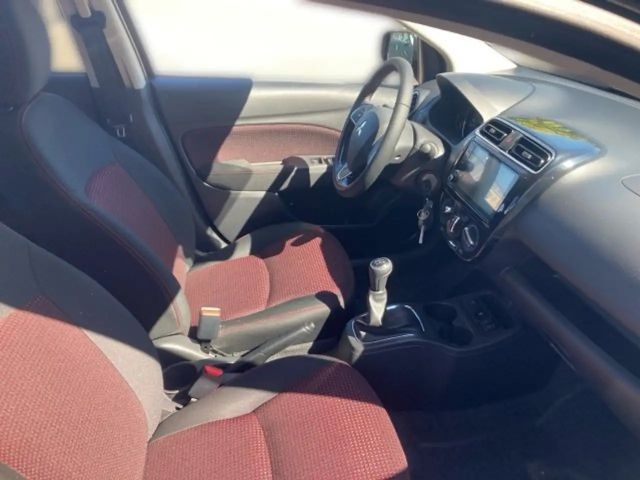 Mitsubishi Space Star Invite Star