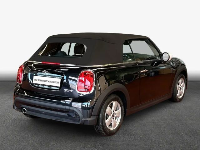 MINI Cooper Cabrio Cooper Cabrio Aut. Essential Trim