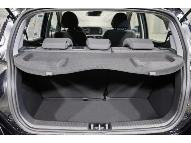 Hyundai i10 1.0 2WD Trend