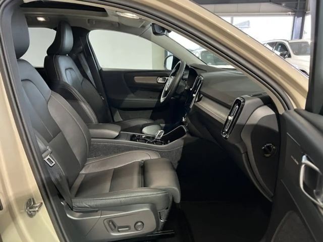 Volvo XC40 Dark Ultra