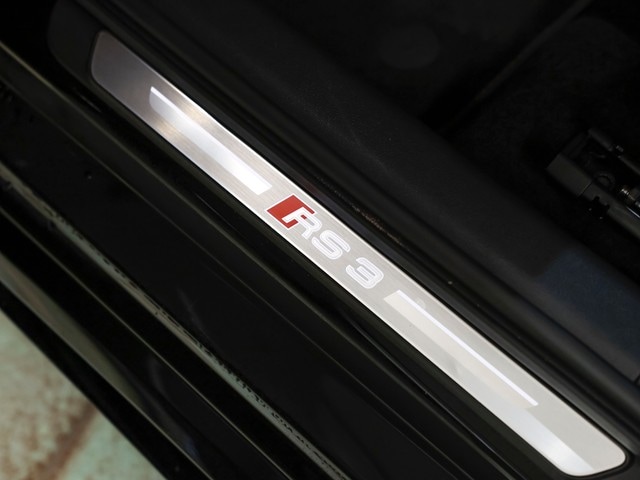 Audi RS3 Quattro S-Tronic Sedan