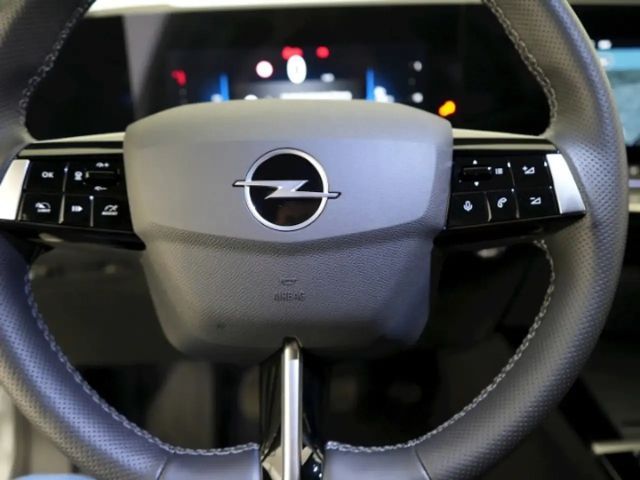 Opel Astra GS-Line Grand Sport