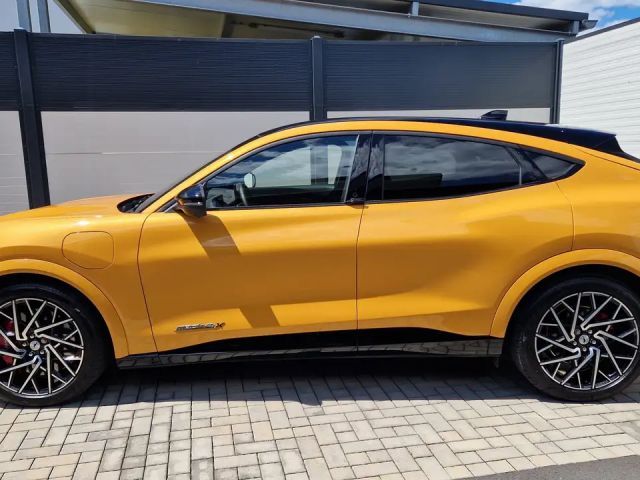 Ford Mustang Mach-E AWD GT