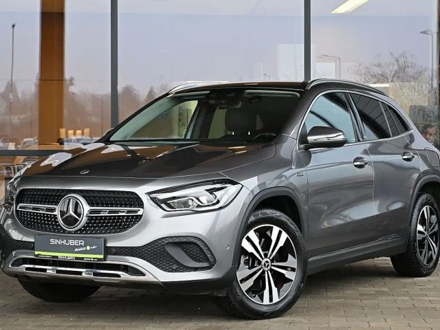 Mercedes-Benz GLA 250 GLA 250 e