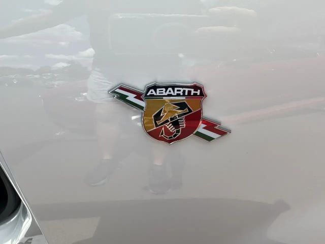 Abarth 595C F595 Automatik 1,4 165PS  Klima...