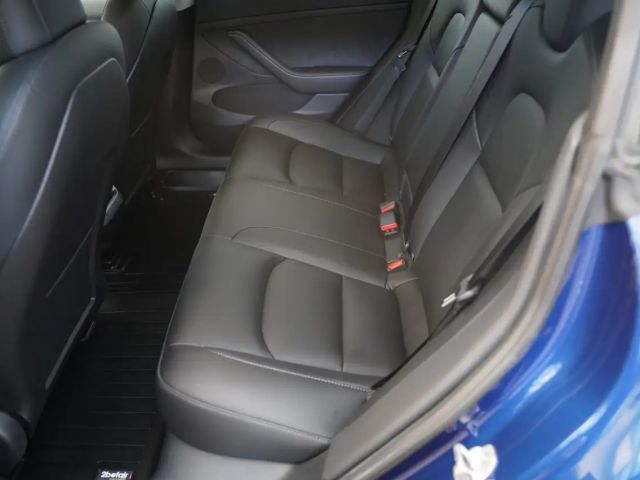 Tesla Model 3 Standard Range