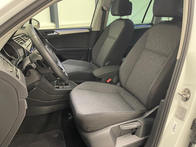 Volkswagen Tiguan Tiguan 1.5 TSI Move ACC+AHK+NAVI+KAMERA+LED