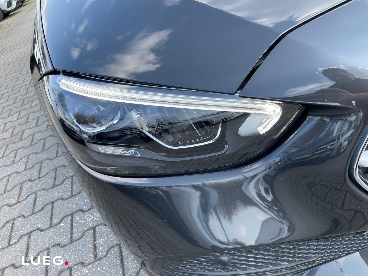 Mercedes-Benz C 200 AVANTGARDE Estate