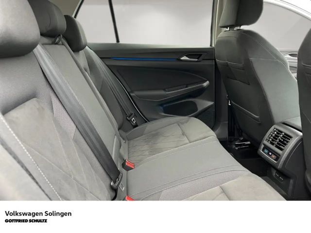 Volkswagen Golf 1.5 TSI Golf VIII Style