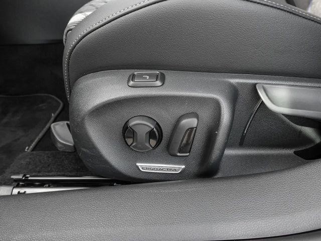 Volkswagen Passat 2.0 TDI DSG R-Line