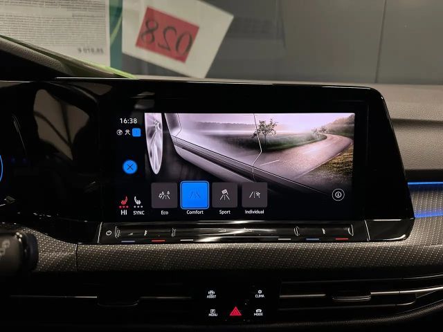 Volkswagen Golf Golf VIII R-Line Variant