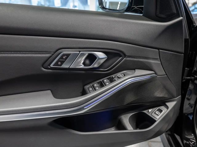 BMW 330 330e M-Sport Touring