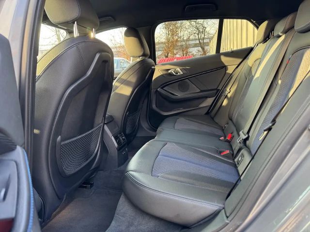 BMW 118 118i M-Sport Sedan