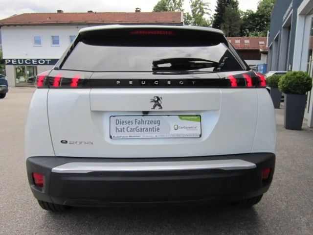 Peugeot E-2008 Allure Pack