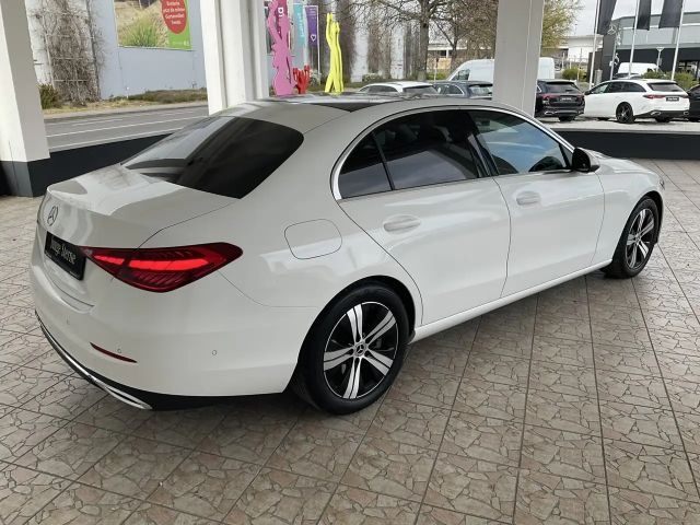 Mercedes-Benz C 200 AVANTGARDE C 200 d Sedan