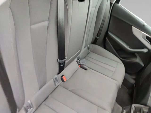 Audi A4 35 TDI S-Tronic