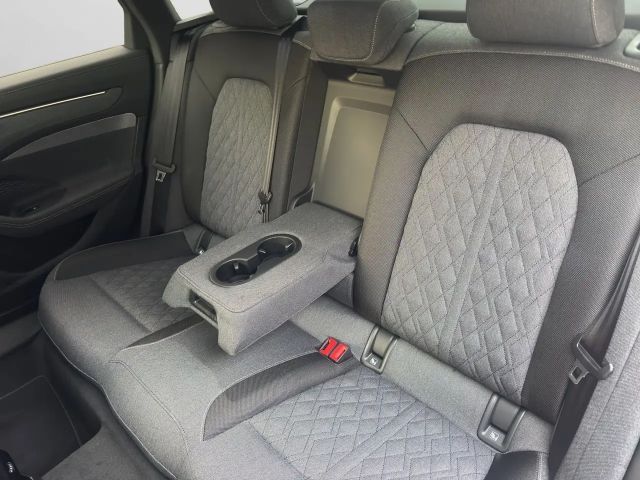 Audi A6 Quattro S-Tronic Sedan